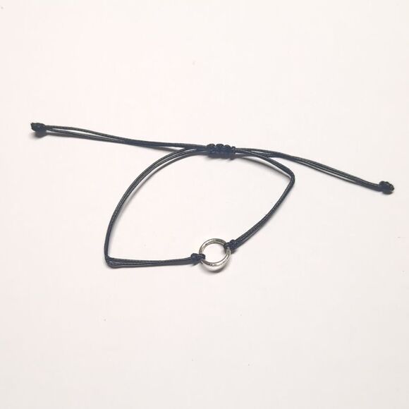 516 Black Adjustable Slider‎ Bracelet with Silver Ring - Picture 3 of 5